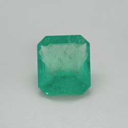 Emerald  (Panna) 9.82 Ct Gem Quality